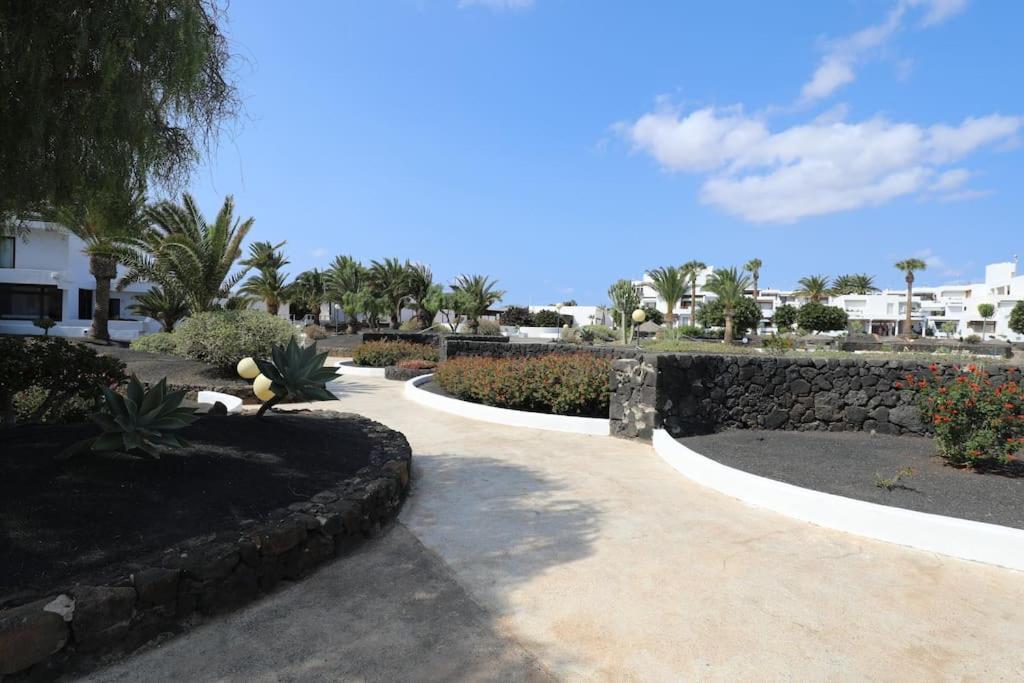 Casa Linda 2 Bed Apartment In Costa Teguise Exterior photo